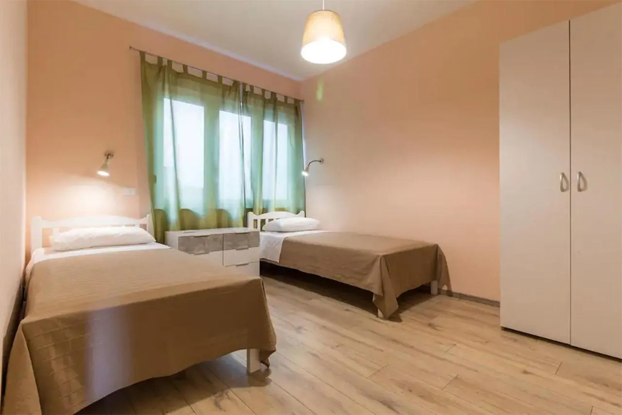 Apartments Hana Pula 0*,
